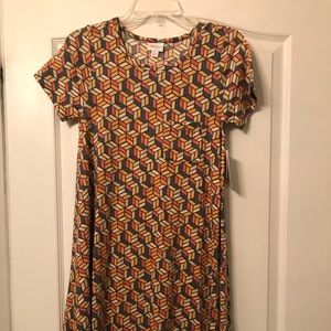 Xs lularoe carly
